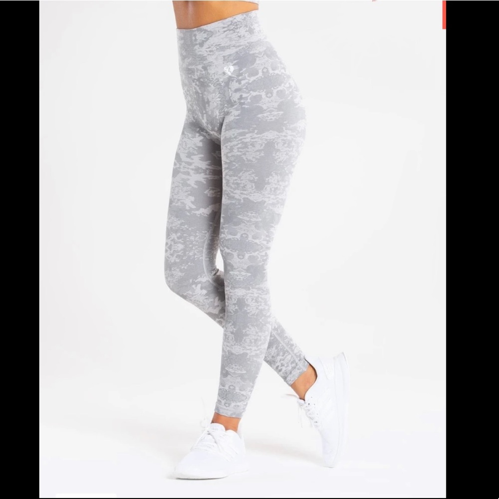 Womens Best Gray Camo Seamles Leggings